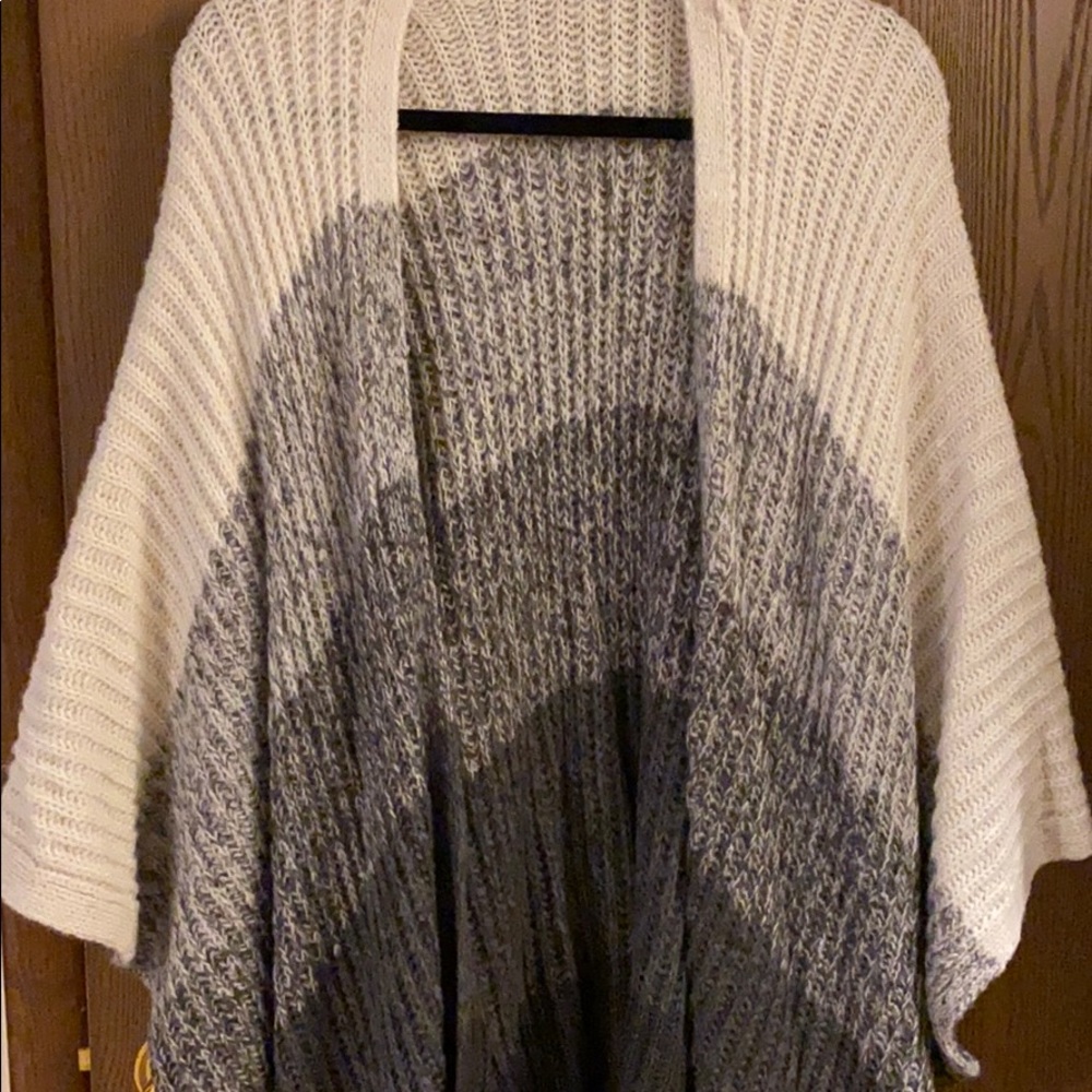 American Eagle Knit Wrap - image 2